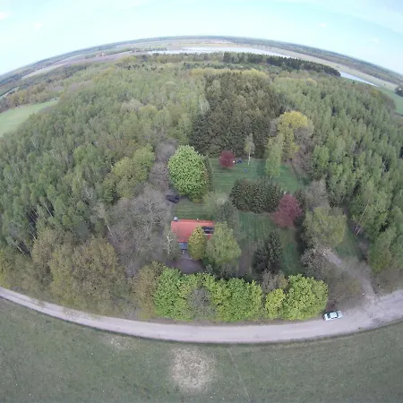 Feriehus Cozy In With Huge Private Garden