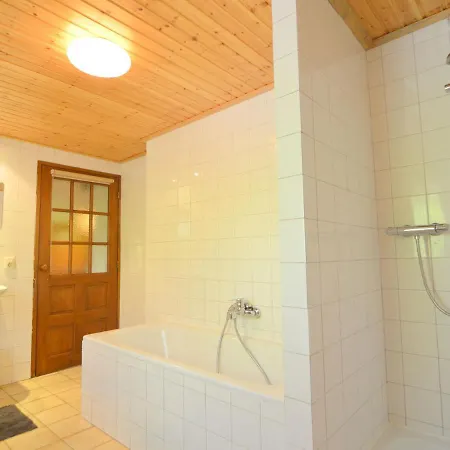 Holiday home Cozy In With Huge Private Garden