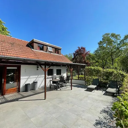 Feriehus Cozy In With Huge Private Garden