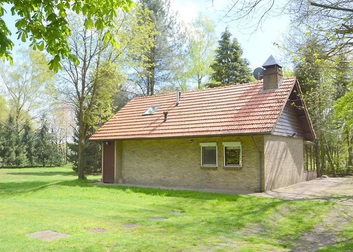 Cozy In With Huge Private Garden