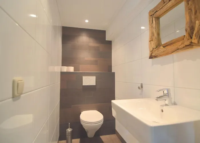 Cozy In With Huge Private Garden Tatil Evi *