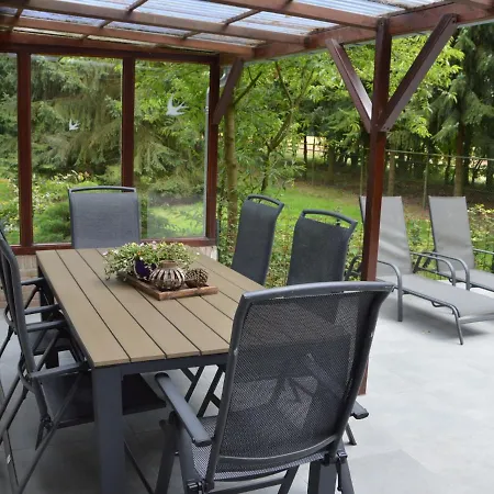 Cozy In With Huge Private Garden Prázdninový dům