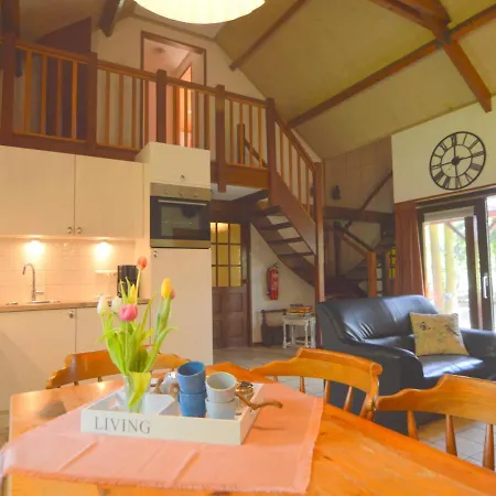 Cozy In With Huge Private Garden *